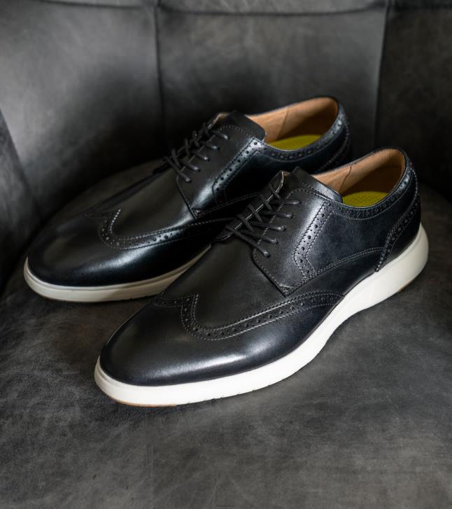 Florsheim رجال اندفاعة وينغتيب أكسفورد 6B6H173 أسود / أبيض الأحذية